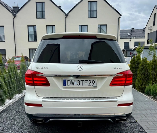 Mercedes-Benz GL cena 139000 przebieg: 253413, rok produkcji 2013 z Murowana Goślina małe 781